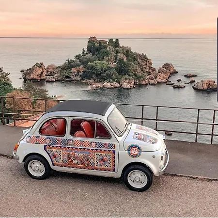 Il Sole Dell'alcantara Apartman *